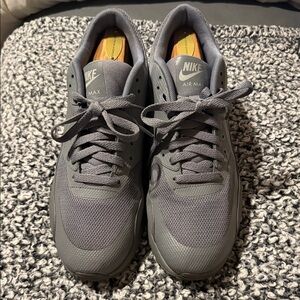 Nike Air Max Men's Charcoal Sneakers